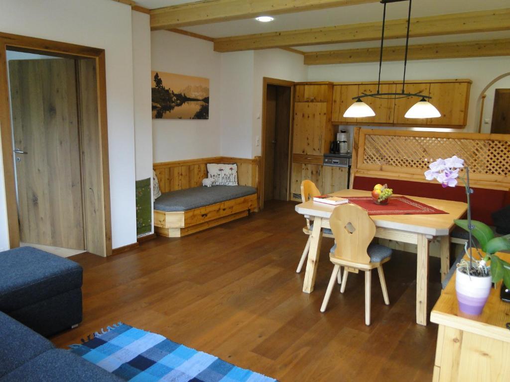 Appartement Gipfelsturm Haus im Ennstal Bagian luar foto